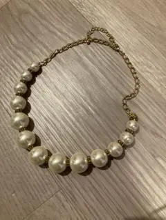 ホワイトパールビーズネックレス