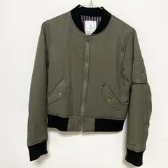 hyphen world gallery MA1 カーキー色