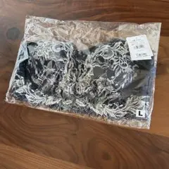 【新品未使用タグ付き】BRADELIS 細く見えるフロントファスナーブラ