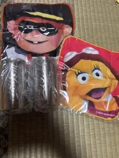 マクドナルドの素敵なコップとハンドタオル2枚