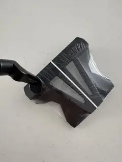 未使用 黒いゴルフパター スリットデザイン