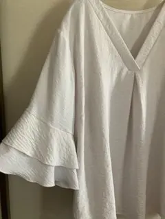 送料込　フリル　ブラウス　3XL