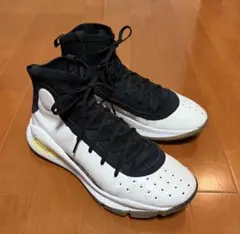 カリー4 アンダーアーマー Curry 4