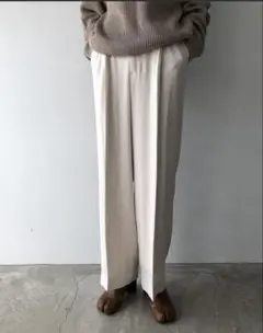 todayful パンツ　ジョーゼットラフトラウザーズ　38 エクリュ