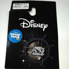 ディズニー▪ドナルドダック ▪90周年 舵型▪ブローチ▪新品未使用