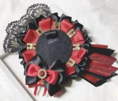 ロゼット 赤 缶バッジ ハンドメイド