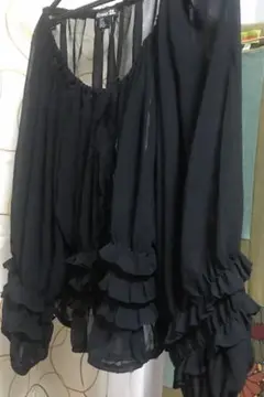 Forever 21 ブラックフリルシャツ S/P