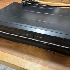 Item thumbnail for item f4bdf682-9647-4920-aec4-6bd5d878b884