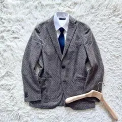 Item thumbnail for item 795264e9-48fc-4748-925b-bae10bdccf49