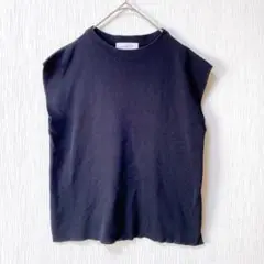 サンプリシテ【F】ノースリーブカットソー 黒 サイドスリット シンプル 夏