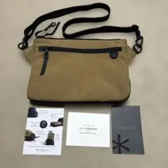 asterisk＊　アステリスク 横型サコッシュ　ベージュ　未使用