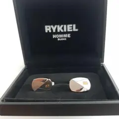 Item thumbnail for item 880a27b2-28d6-4119-9188-588492a684b7