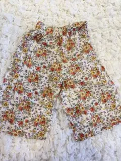 ペアマノン　花柄パンツ　90サイズ