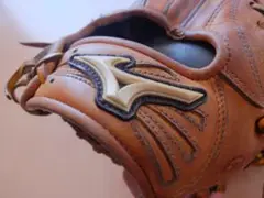 【即戦力】ミズノ グローバルエリート 大人　軟式 内野手用 グローブ