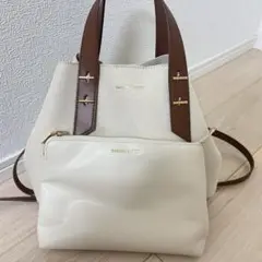 CHARLES & KEITH ダブルハンドル スローチーバッグ チョコ