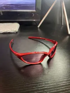 レッド スポーツ用サングラス