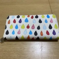 niko and ...　ツモリチサト　ニコアンド　コラボ　ジップ付き長財布 niko and  ツモリチサト ニコアンド コラボ ジップ付き長財布