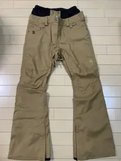 AA HARD WEAR スノーボードパンツ 女性用