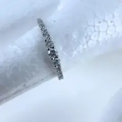 エステール ダイヤハーフエタニティ リング PT900