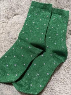 LOWRYSFARM 緑 ドット ラメ ソックス ほぼ新品✨️
