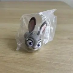 カプセルトイ ジュディ リング