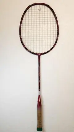 【美品】YONEX VOLTRIC 80 バドミントンラケット 日本製 VT80 VOLTRIC 80 E-tuneの特徴・価格 | バドミントン統合情報サイト