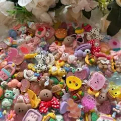 プラパーツ　デコパーツ　デコレーション　キャラクター　新品