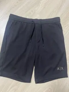 新品タグ付き　アルマーニエクスチェンジA|X ブラック ショートパンツＬサイズ