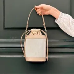 qbag miel ベージュ　美品