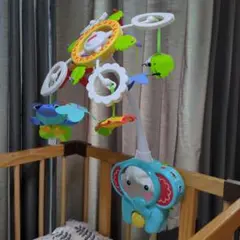 メリー　フィッシャープライス　ベビーベッドメリー