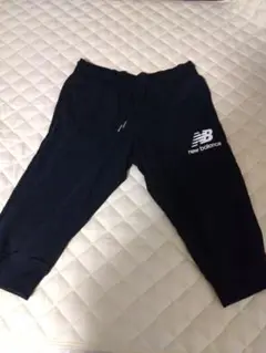 New Balance　ショートスウェットパンツ　ブラック