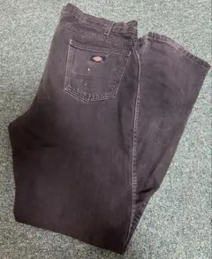 ブラック ストレートパンツ ペイントマークあり