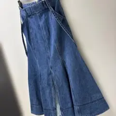 美品❣️リリーブラウン❣️デニム❣️肩ひも付き❣️ロング❣️フレア❣️マーメイド❣️