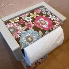 3191【2点100円、3点200円引き】花柄トイレットペーパーカバー