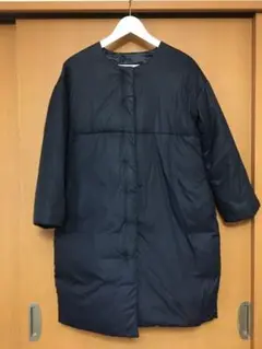 お値下げノーカラーダウンコート(ネイビー)/ミズイロインド mizuiroind