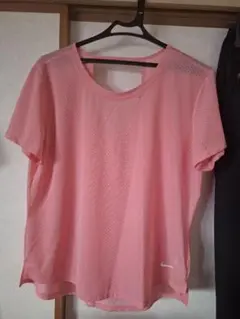 ☆最終お値下げ！新品未使用品 NIKEトレーニングウェアレディース①☆