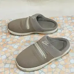 Nike Burrow ナイキ バロウ　サンダル　フリース　27㎝　ベージュ