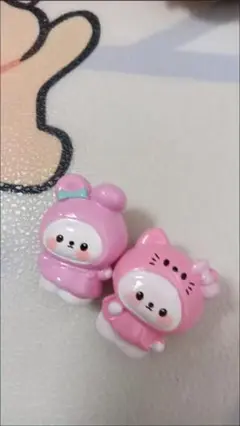 ピンク色の耳付きキャラクターマグネット2個セット