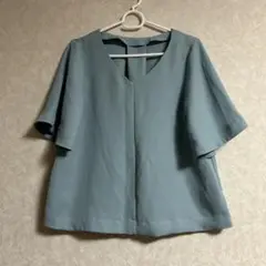 Vネック 半袖シャツ Tブラウス　青　サックス　ライトブルー