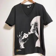 ナショナルジオグラフィック　Vネック　コラボTシャツ ブラック　フォトプリント