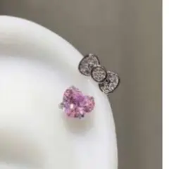 軟骨ピアス　大人気　リボン　キティ