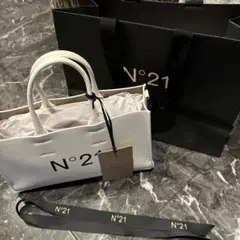 N°21 ホワイト ハンドバッグ