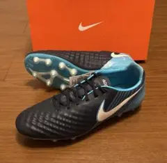 マジスタオーパス　FG NIKE ナイキ マジスタ オーパス Ⅱ FG(グレー×ネイビー） 843813