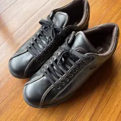 YONEX ブラック スニーカー