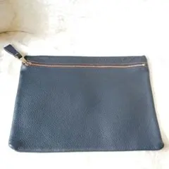 Item thumbnail for item c7d55986-1b22-4cbd-8a6f-7f5459dd2f03
