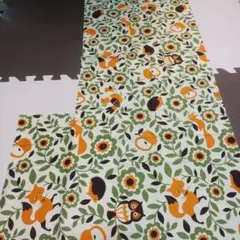 森の動物たちの生地