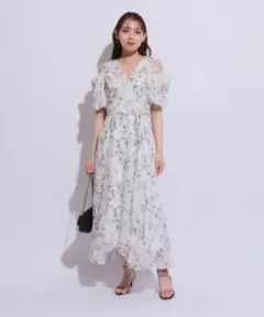 マイストラーダ　カシュクールプリントワンピ