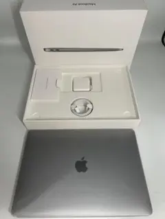 MacBook Air A2337 M1 8GB SSD 256GB 充電20回