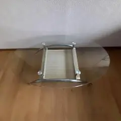 ガラステーブル