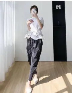 Item thumbnail for item 1fdb15ac-6c9a-40f7-b8ee-1e968809fa26